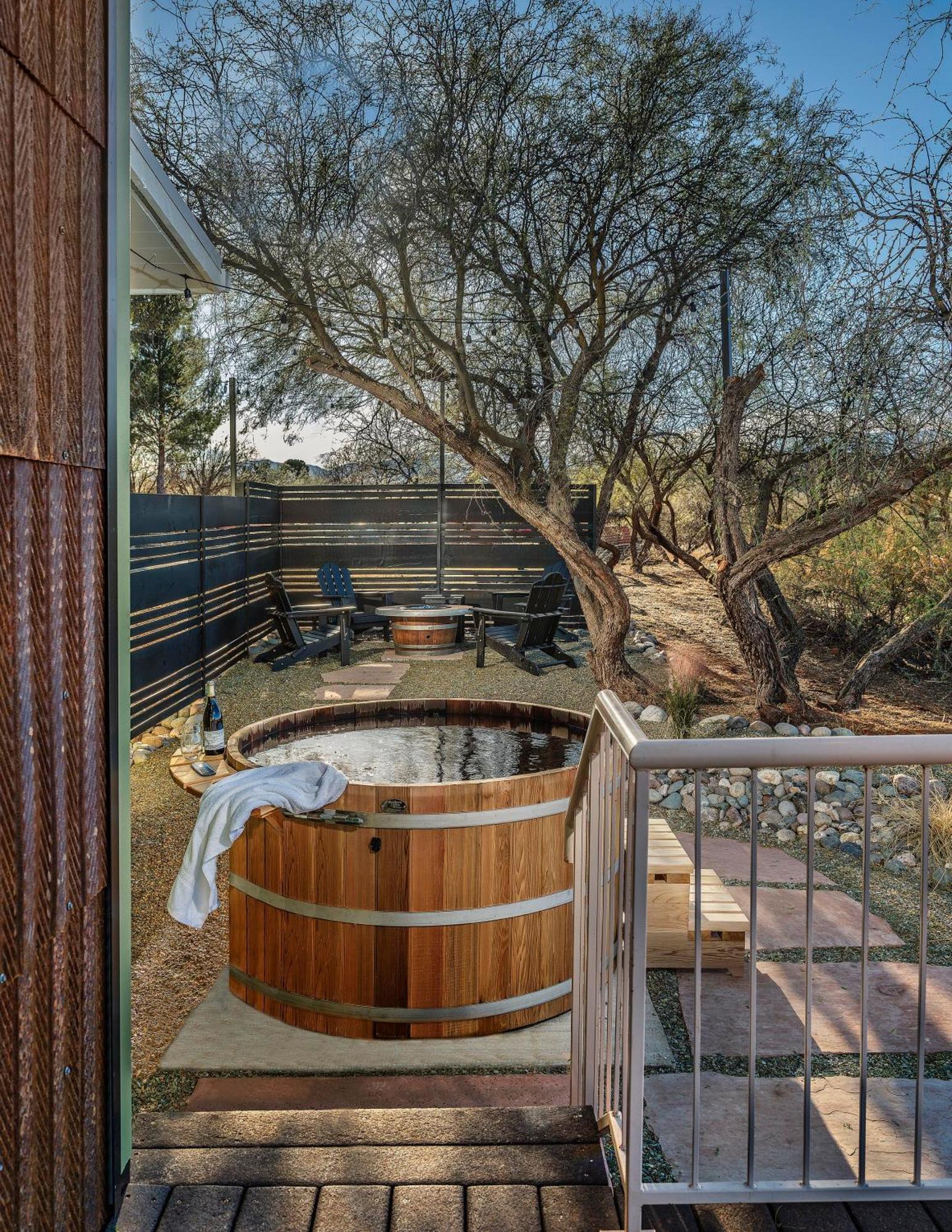 Villa Tu'Nlii House Creekfront Hot Tub Fire Pit Cornville Exterior foto