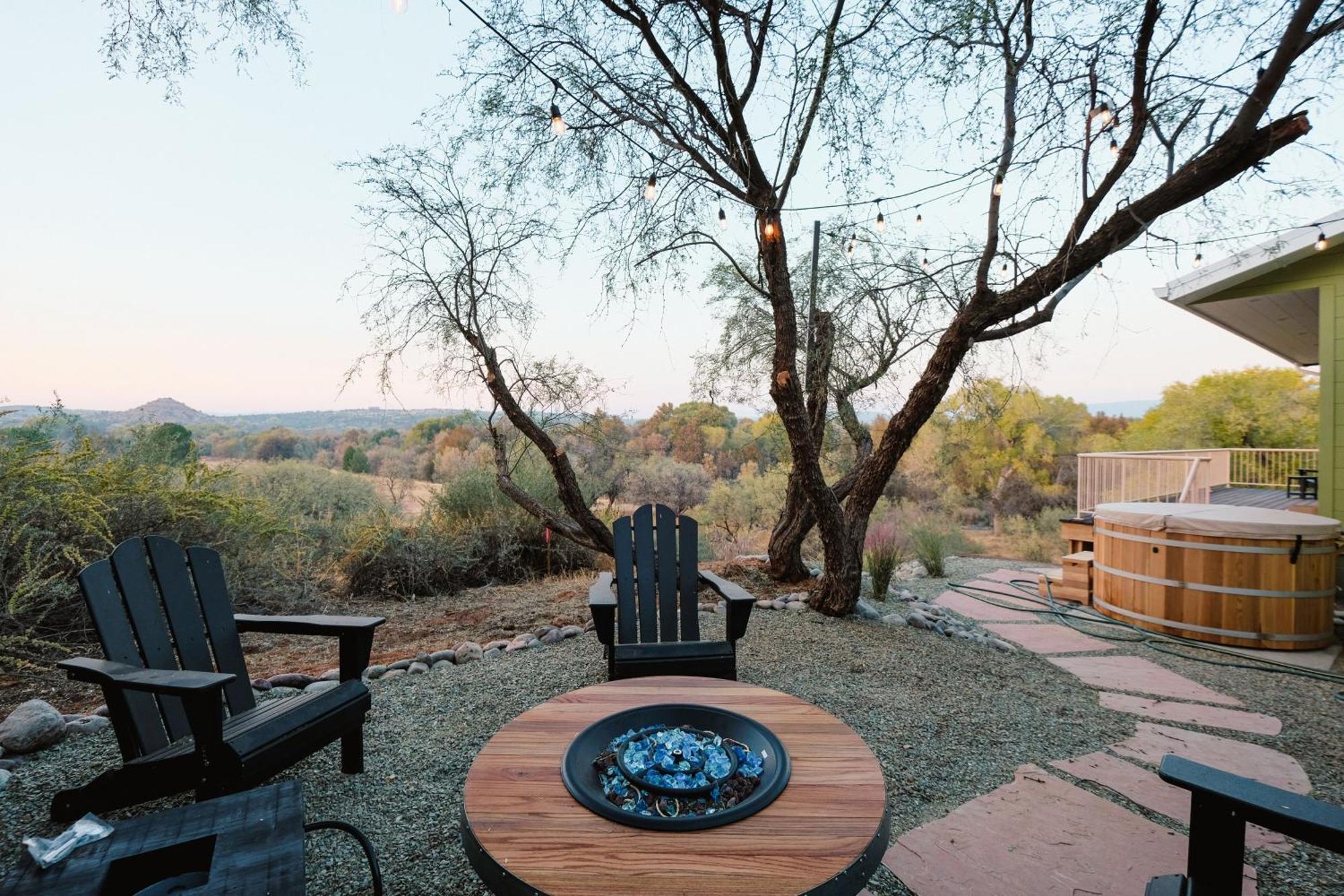 Villa Tu'Nlii House Creekfront Hot Tub Fire Pit Cornville Exterior foto